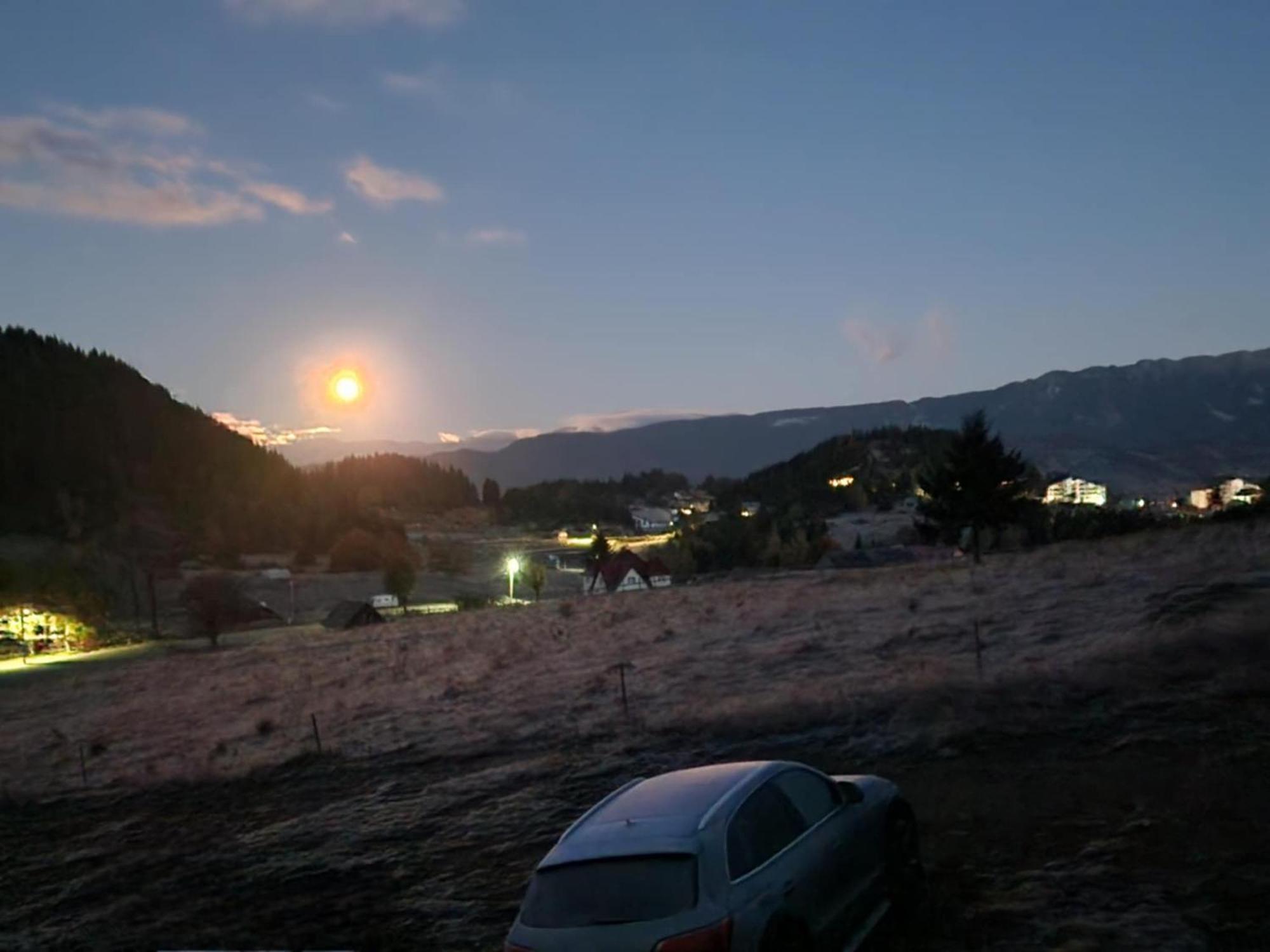 Aa Frame Retreat フンダタ エクステリア 写真